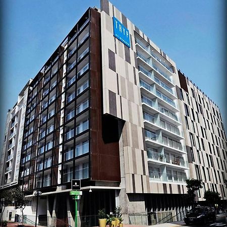 Moderno Departamento Miraflorino Con Aire Acondicionado Apartment Lima Ngoại thất bức ảnh